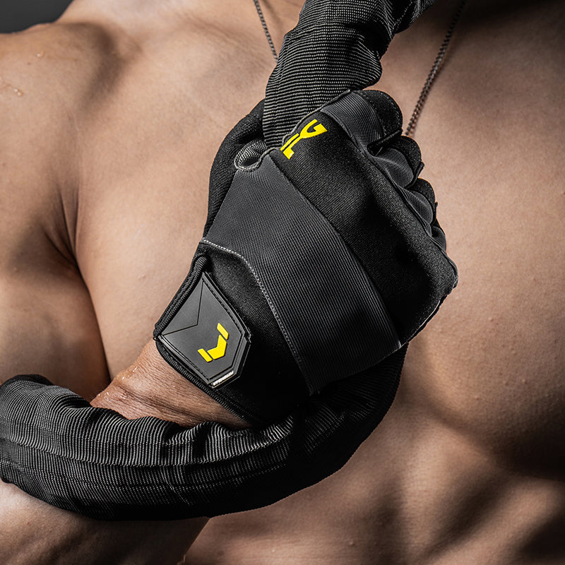 TRAINING GLOVES
