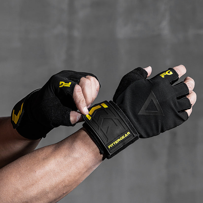 TRAINING GLOVES TRIANGLE - BLACK